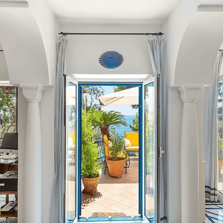 Architect-Designed 6Br Villa With Private Sea Access On The Amalfi Coast *